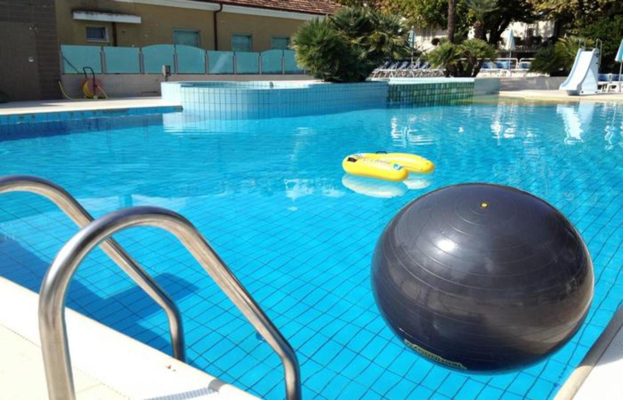 Hotel Paris Resort Bellaria-Igea Marina Ngoại thất bức ảnh