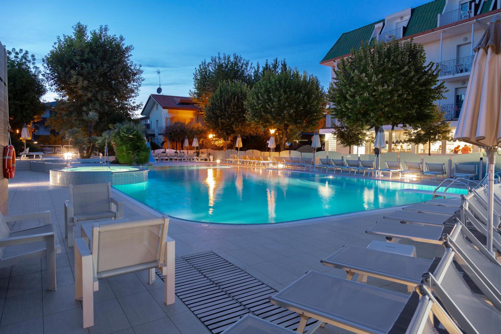 Hotel Paris Resort Bellaria-Igea Marina Ngoại thất bức ảnh